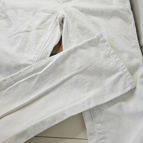 Gap Denim White Best Girfriend Jeans NWOT - Picture 2 of 10